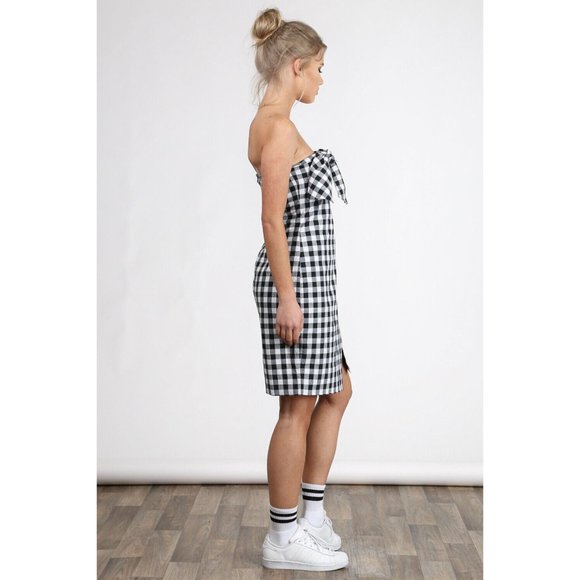 Women's Strapless Tie Front Fitted Dress Sexy & Super Cute Checkered Dress - Picture 11 of 12